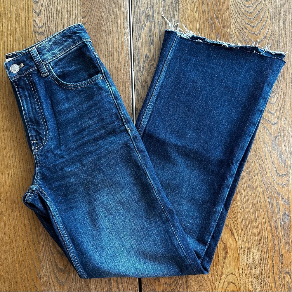 Mango Wide Leg Raw Edge Distressed Hem Blue Denim Jeans Casual Summer Classic - Picture 2 of 13